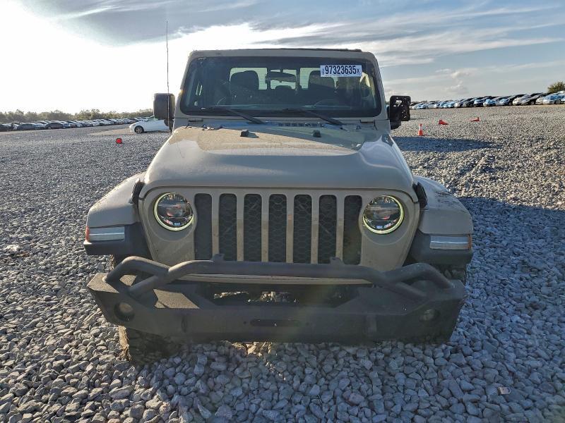 2022 Jeep Gladiator Sport