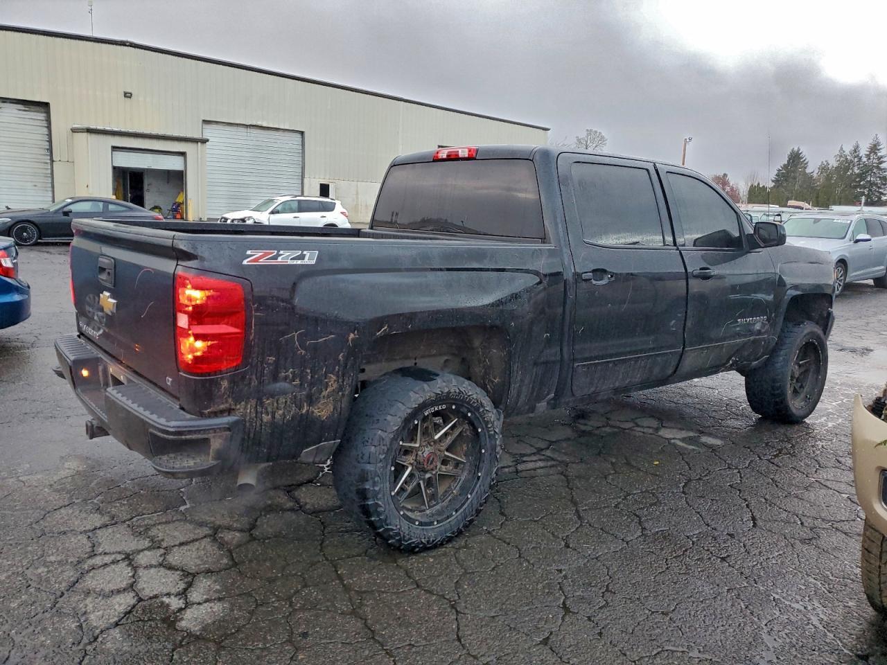 2017 Chevrolet Silverado K1500 lt
