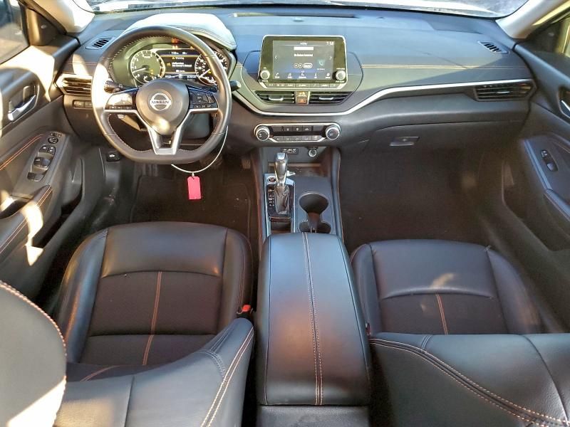 2021 Nissan Altima sr