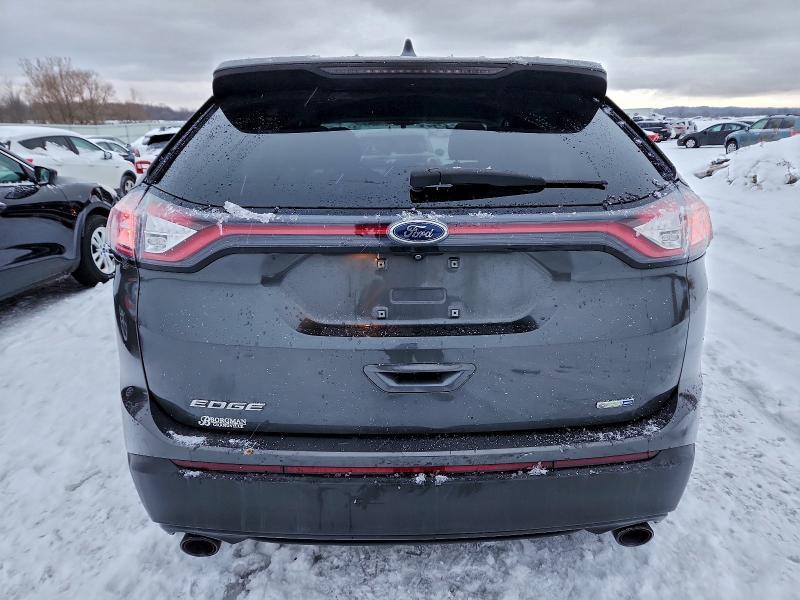 2018 Ford Edge se