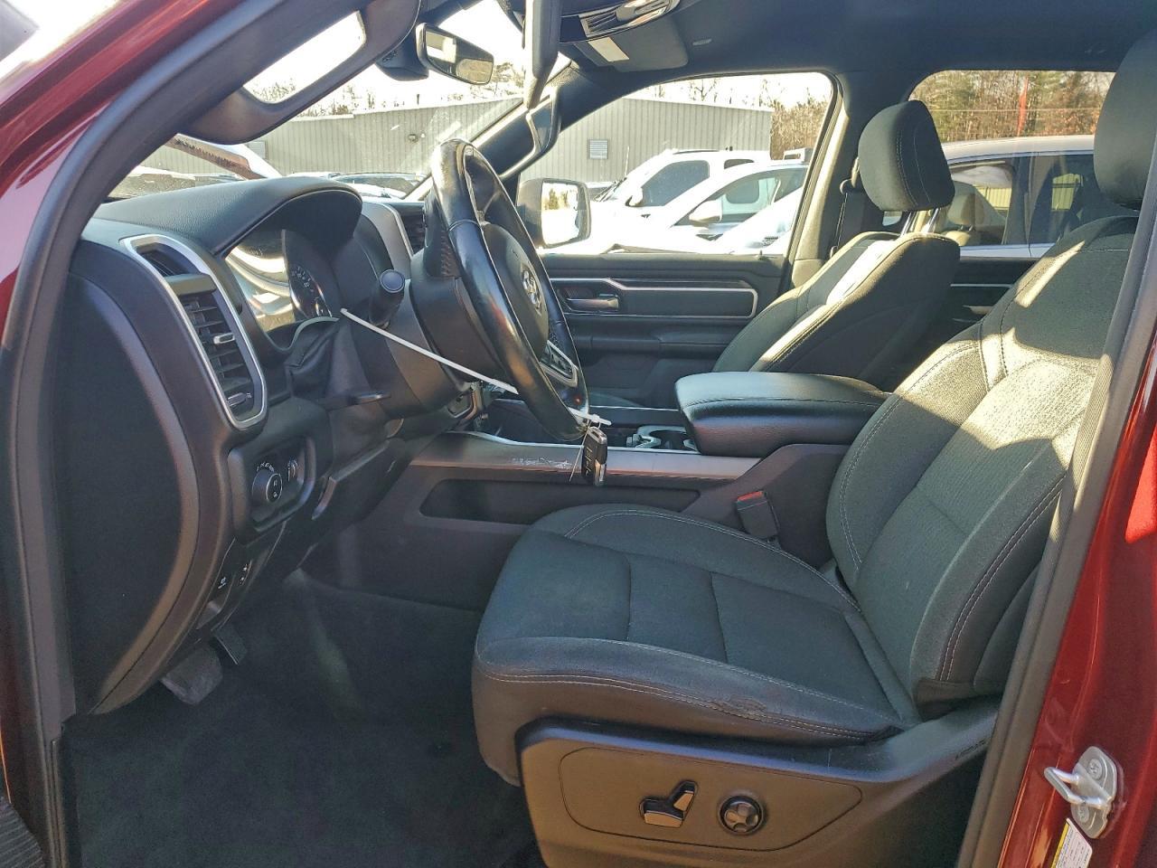 2020 Dodge Ram 1500 big Horn/lone Star