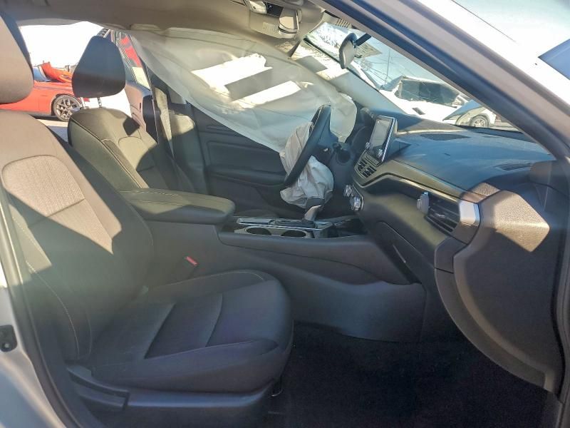 2024 Nissan Altima sv