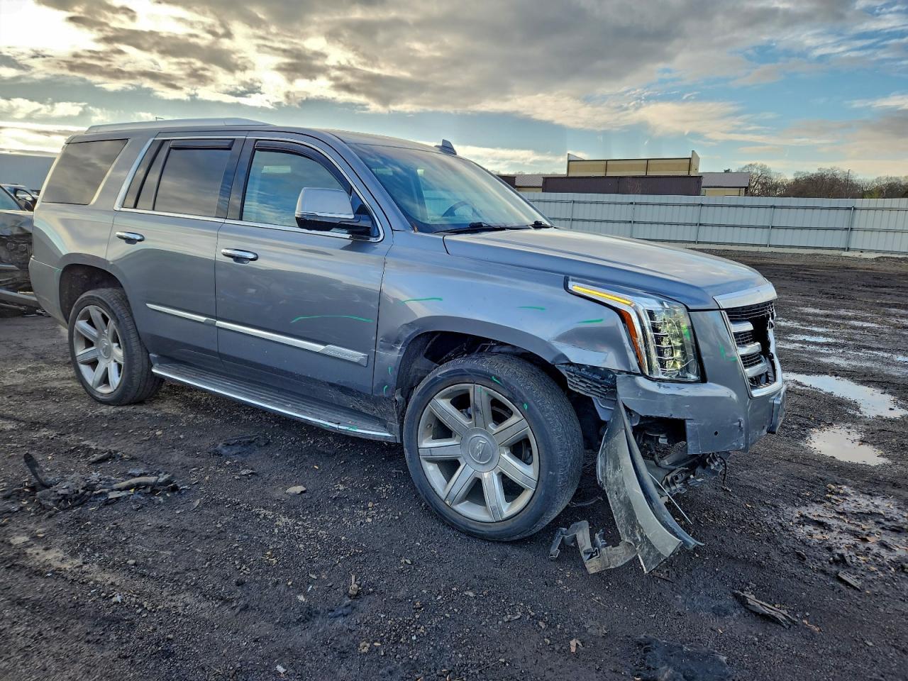 2019 Cadillac Escalade Luxury