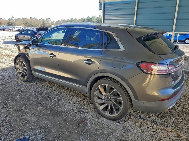 2019 Lincoln Nautilus Reserve