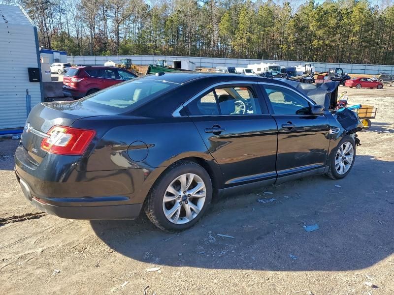 2012 Ford Taurus sel