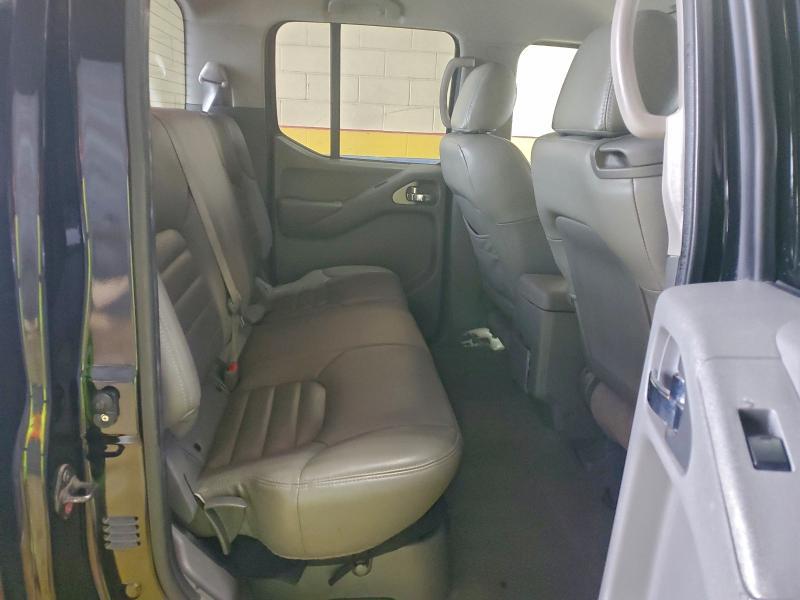 2009 Niss Frontier Crew cab se