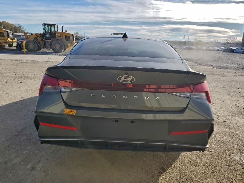 2025 Hyundai Elantra sel Sport