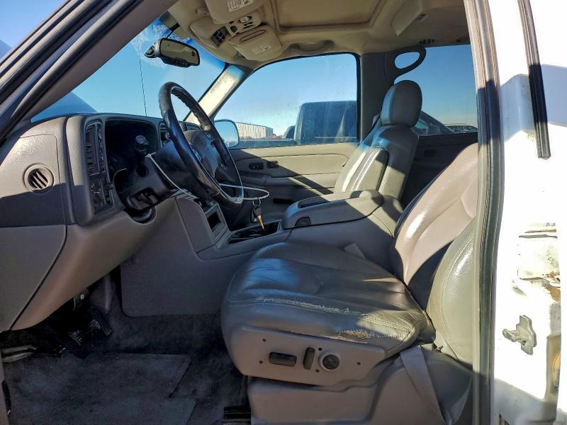 2004 Chevrolet Suburban K1500