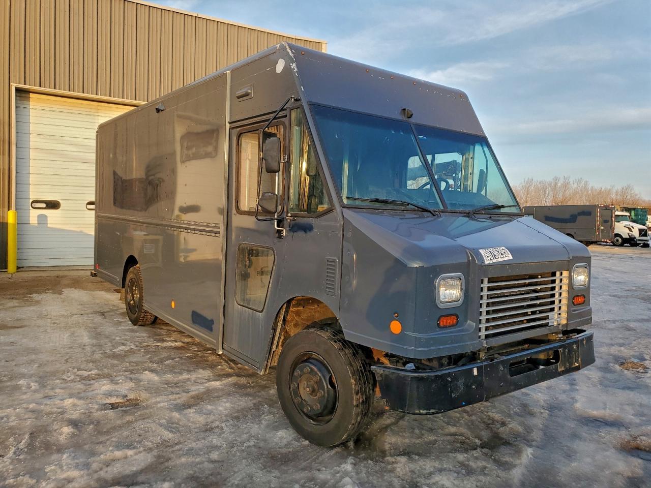 2020 Freightliner MT 45G Delivery Truck