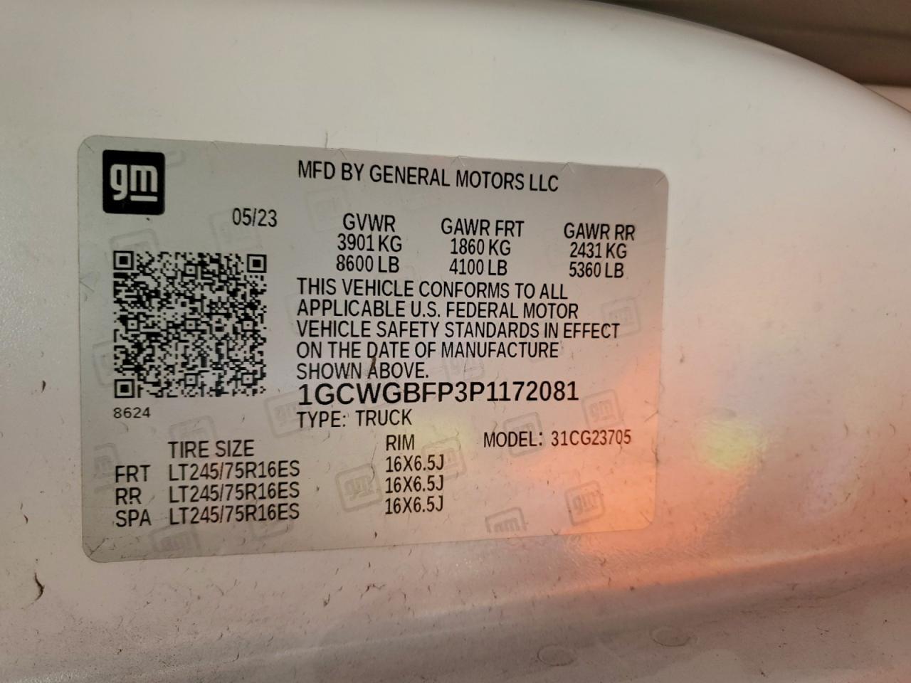 2023 Chevrolet Express G2500