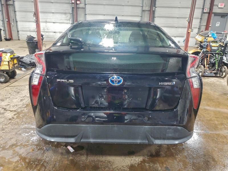 2016 Toyota Prius