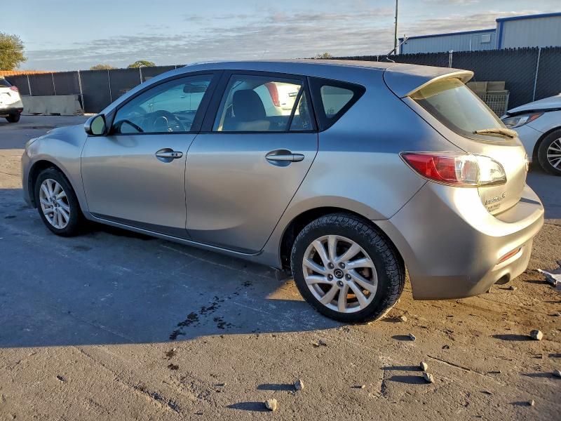 2013 Mazda 3 I