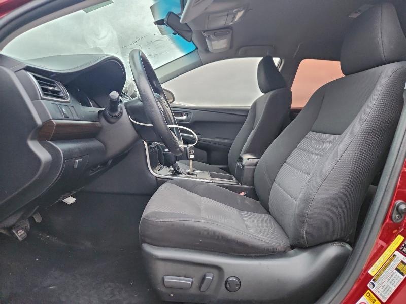 2016 Toyota Camry le