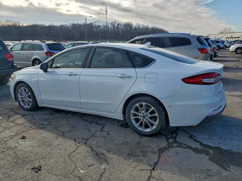 2019 Ford Fusion se