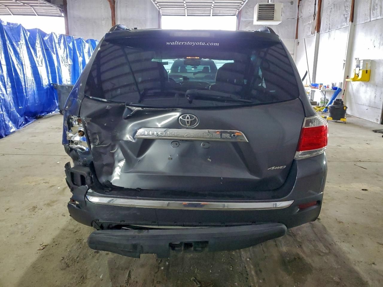 2013 Toyota Highlander Base