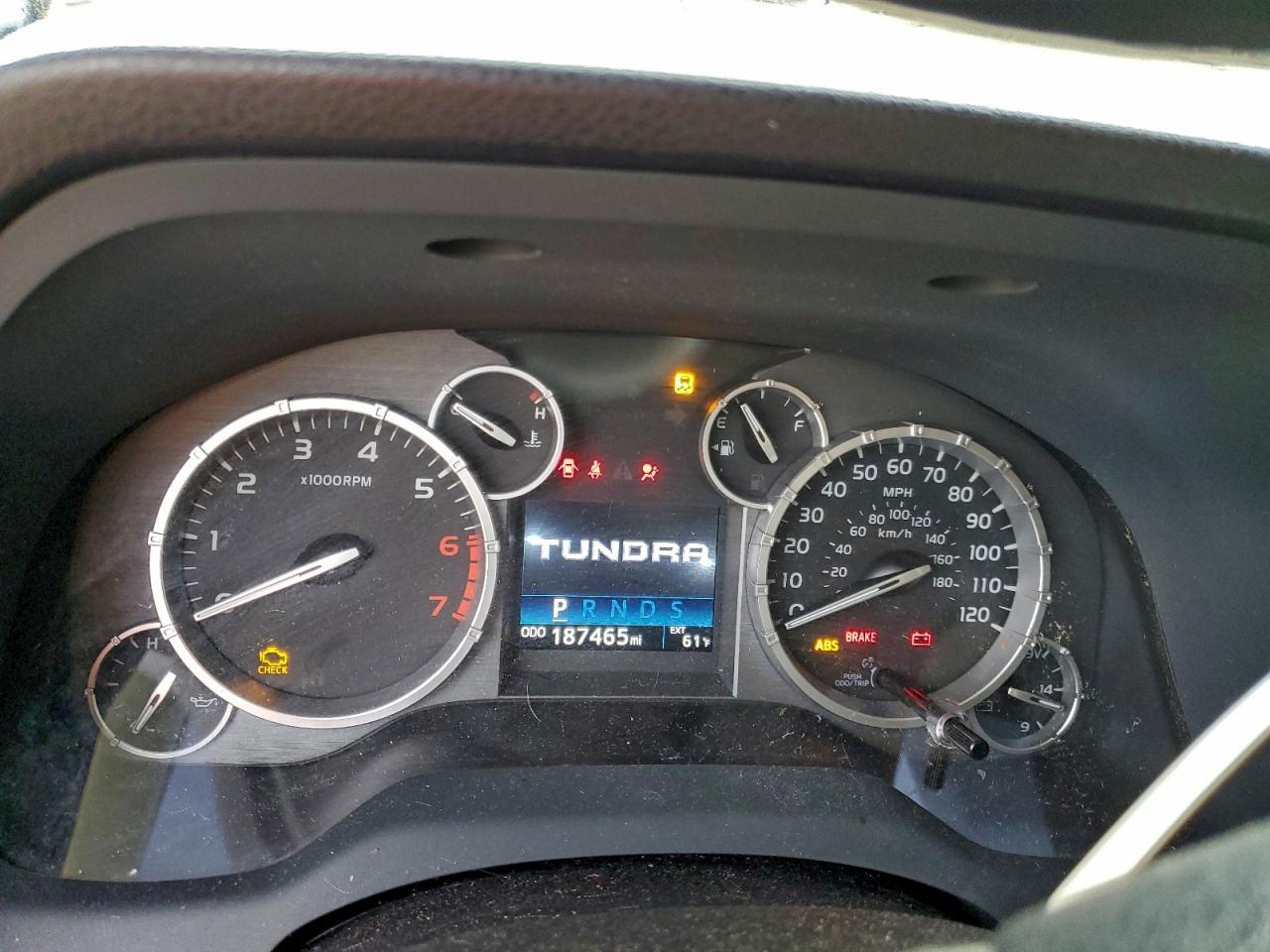 2016 Toyota Tundra SR5