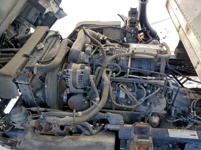 2022 Isuzu NQR BOX Truck