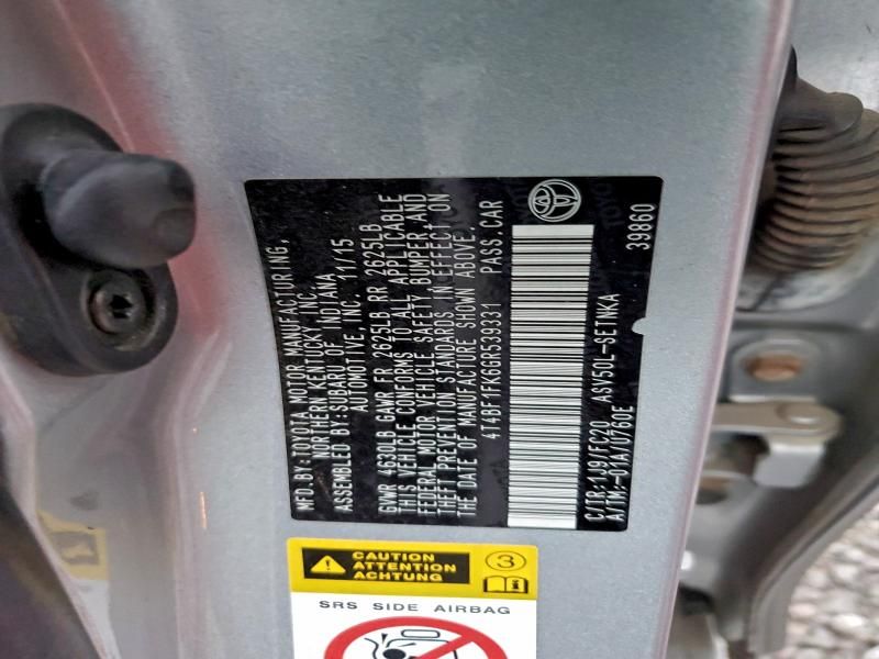 2016 Toyota Camry le