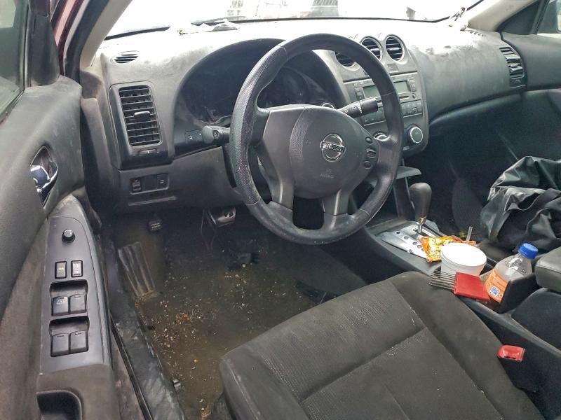 2010 Nissan Altima Base