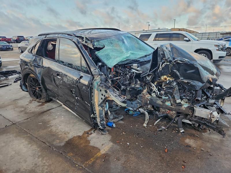 2026 Porsche Cayenne gts