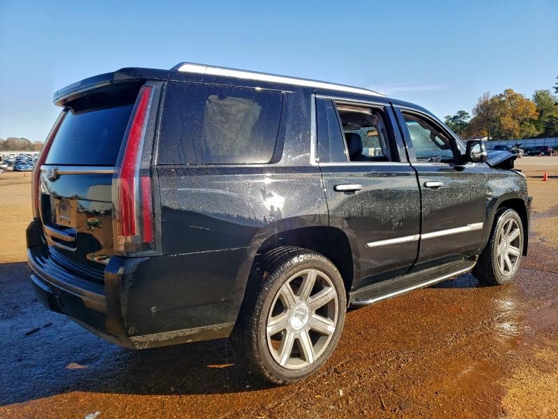 2018 Cadillac Escalade Luxury
