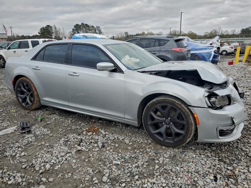 2022 Chrysler 300 Touring l