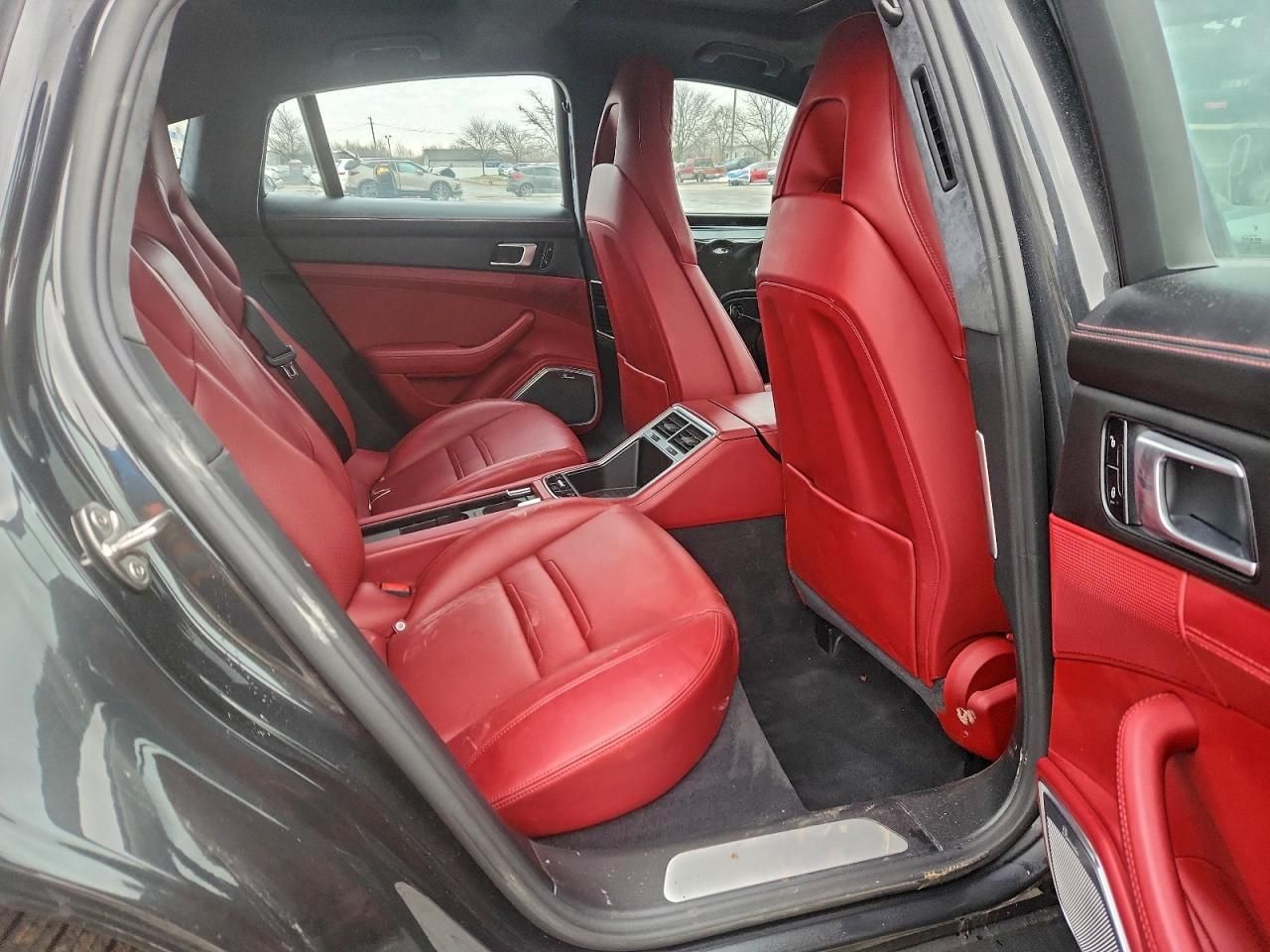 2018 Porsche Panamera Turbo