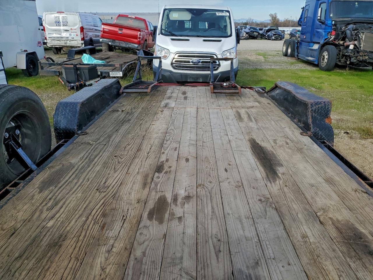 2016 Lamar Equipment Trailer