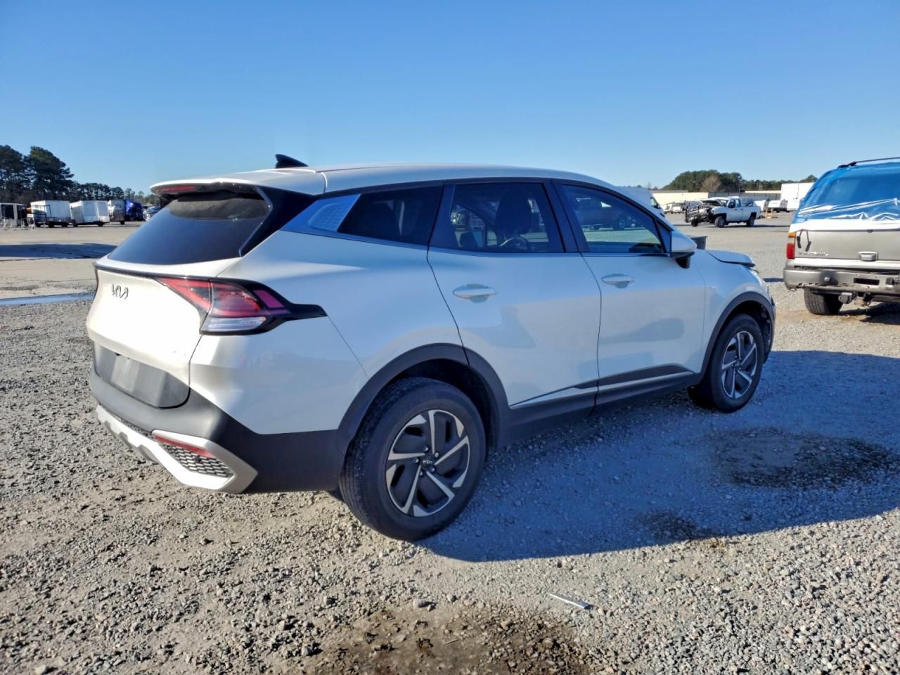 2023 KIA Sportage lx