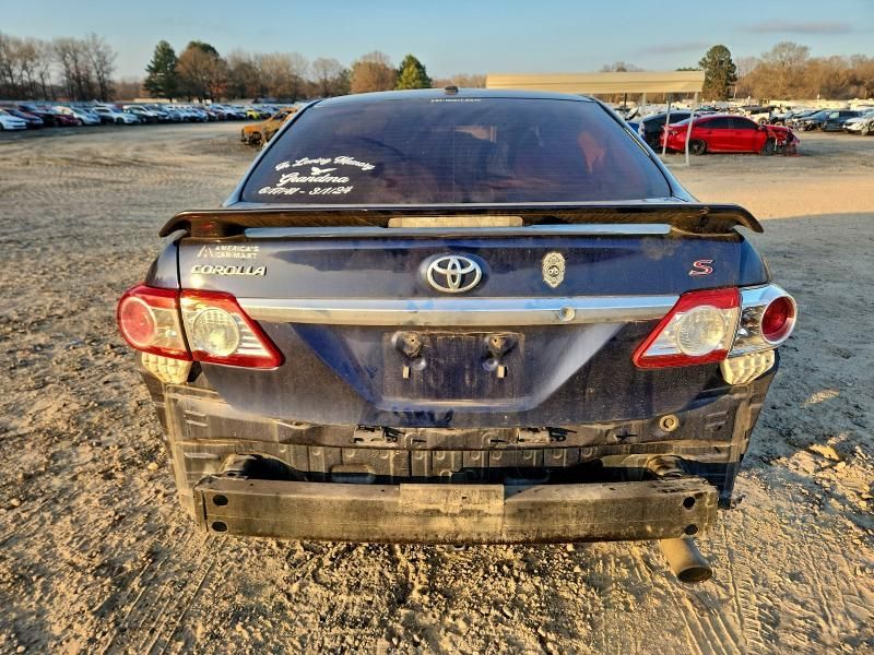 2013 Toyota Corolla s