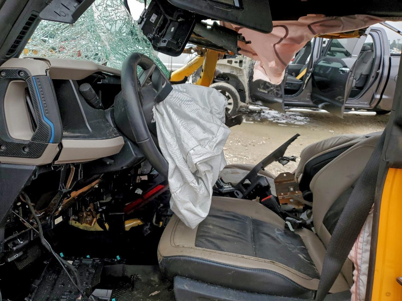 2022 Ford Bronco Base