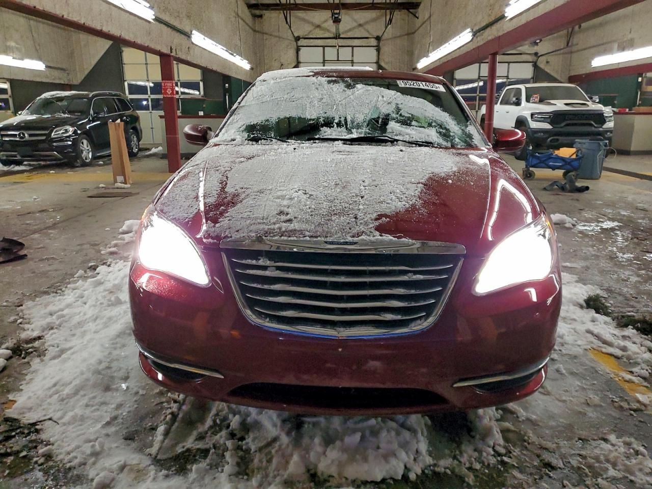 2013 Chrysler 200 Touring