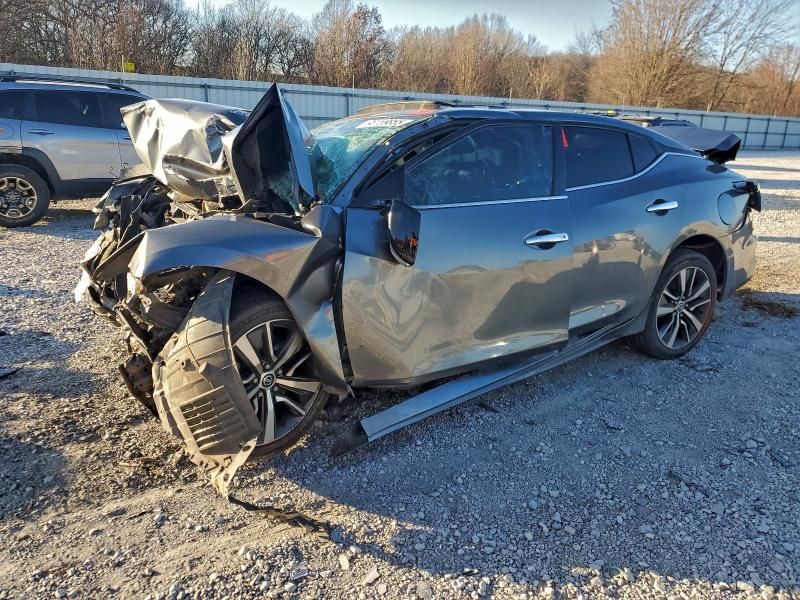 2020 Nissan Maxima sl