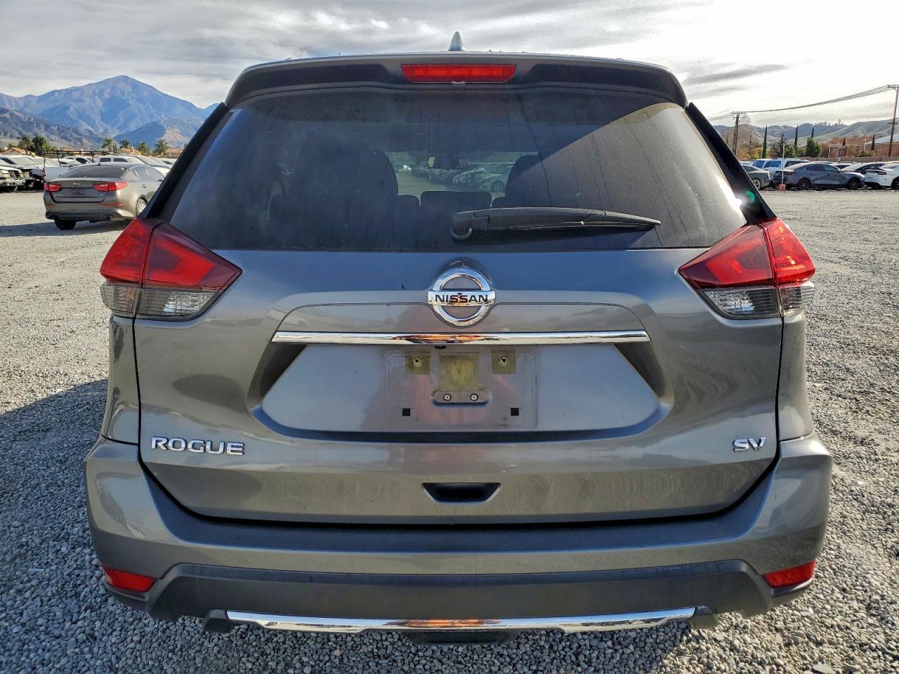 2017 Nissan Rogue s