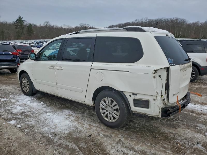2014 KIA Sedona lx