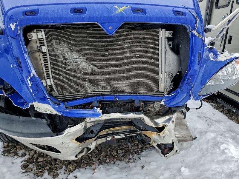 2023 International RH613