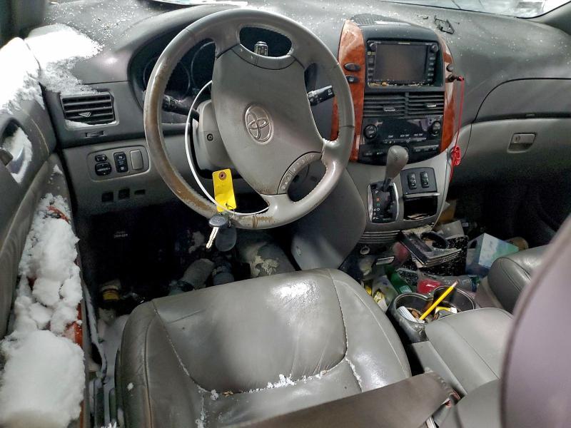 2008 Toyota Sienna xle