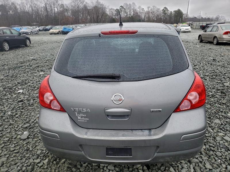2012 Nissan Versa s