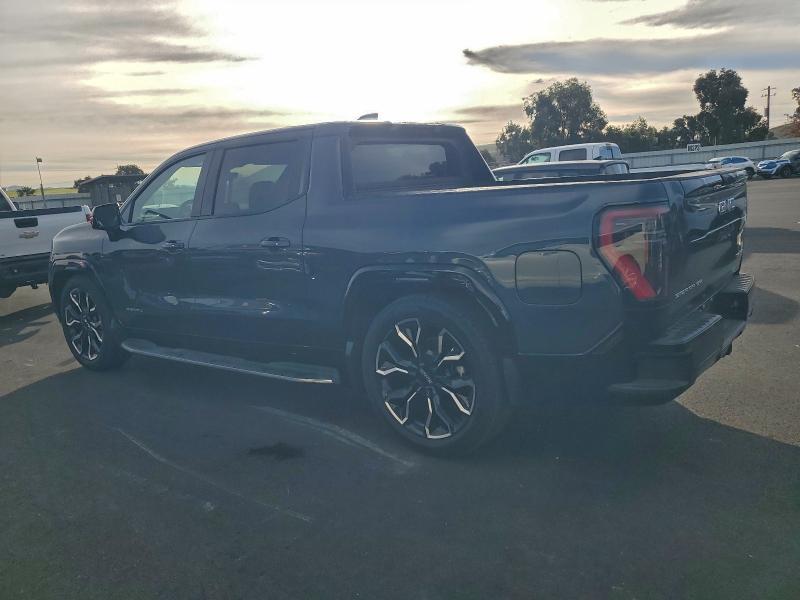 2025 GMC Sierra Denali