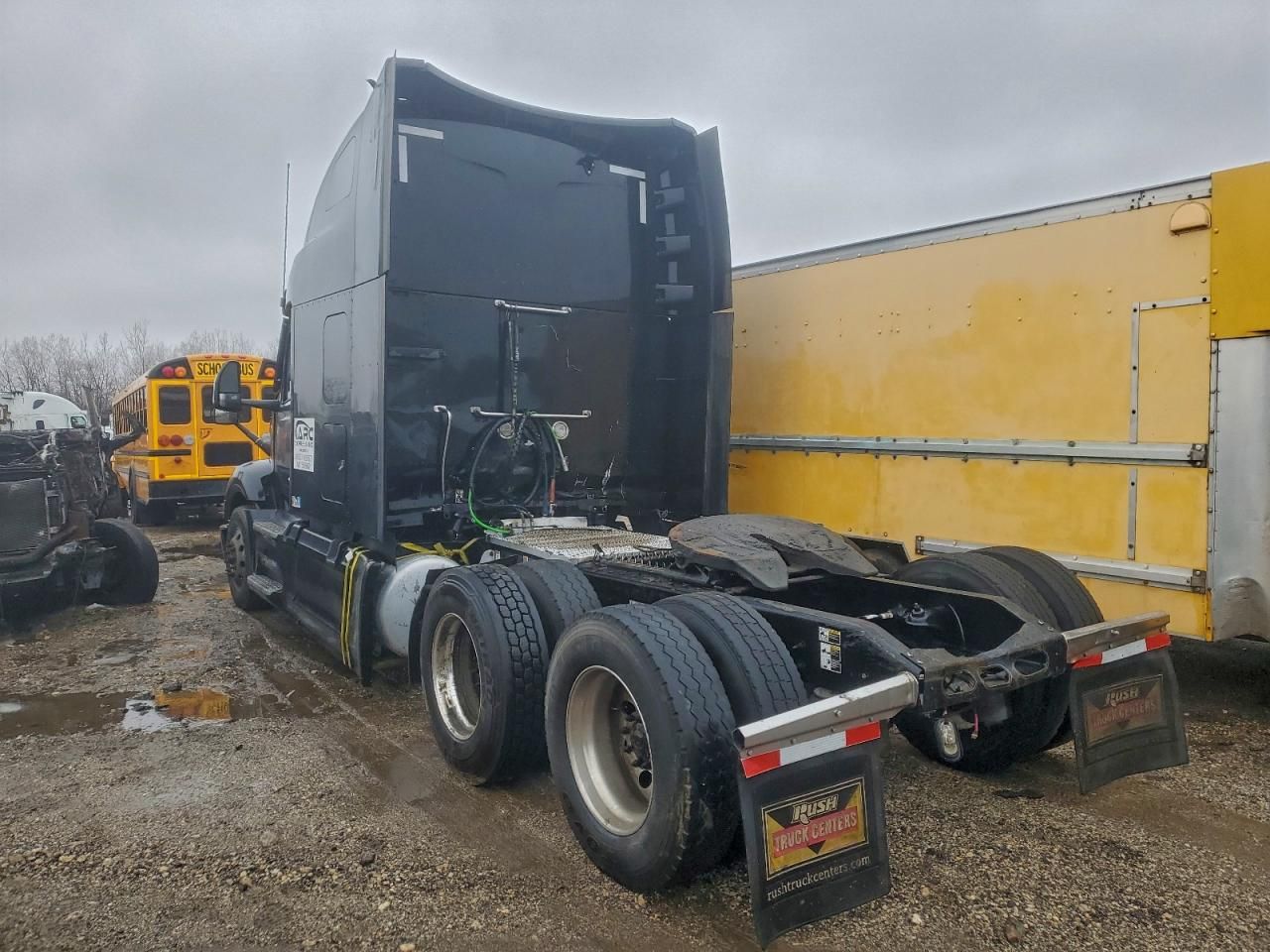 2023 Peterbilt 579 Semi Truck