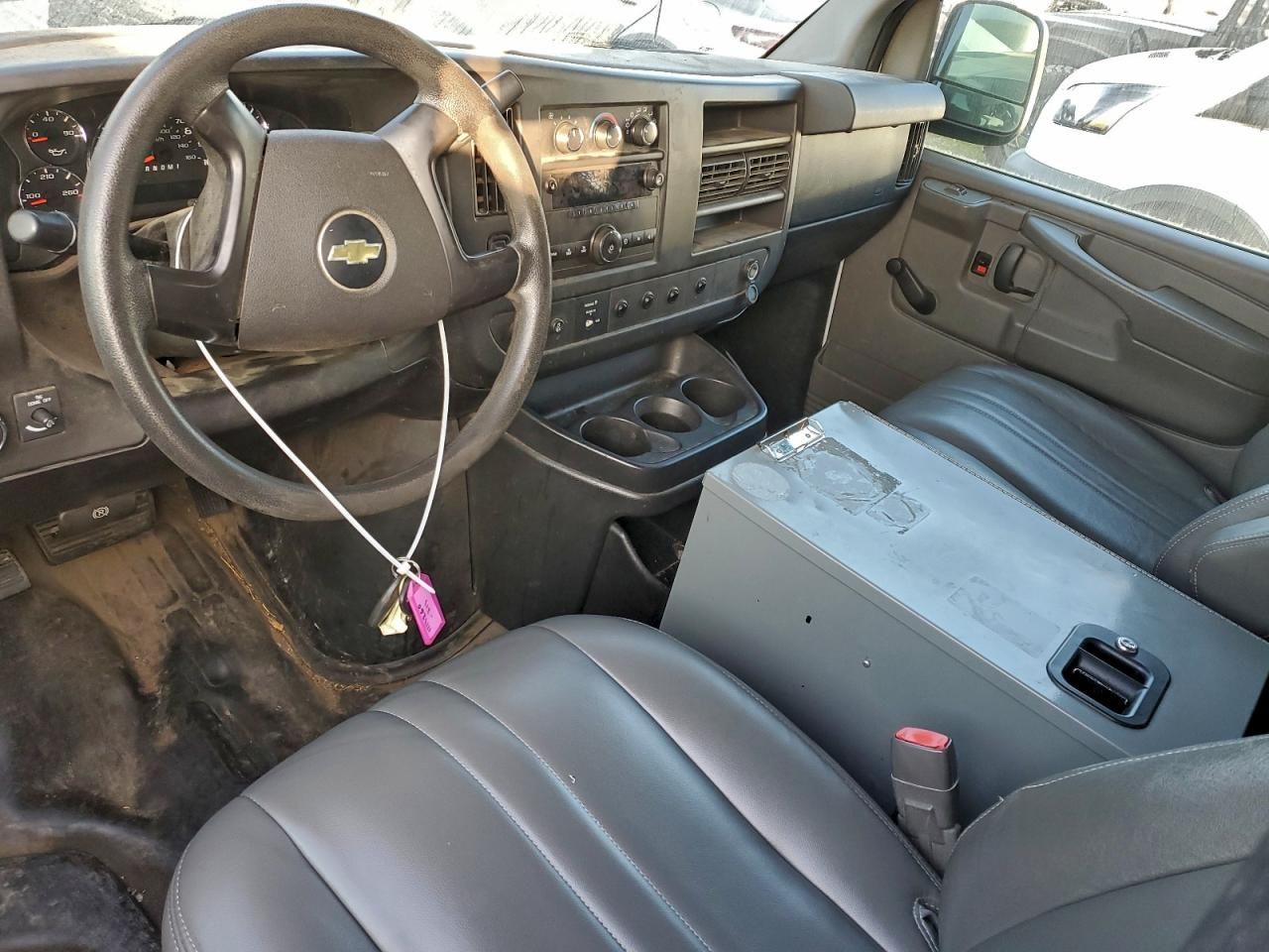 2013 Chevrolet Express G2500