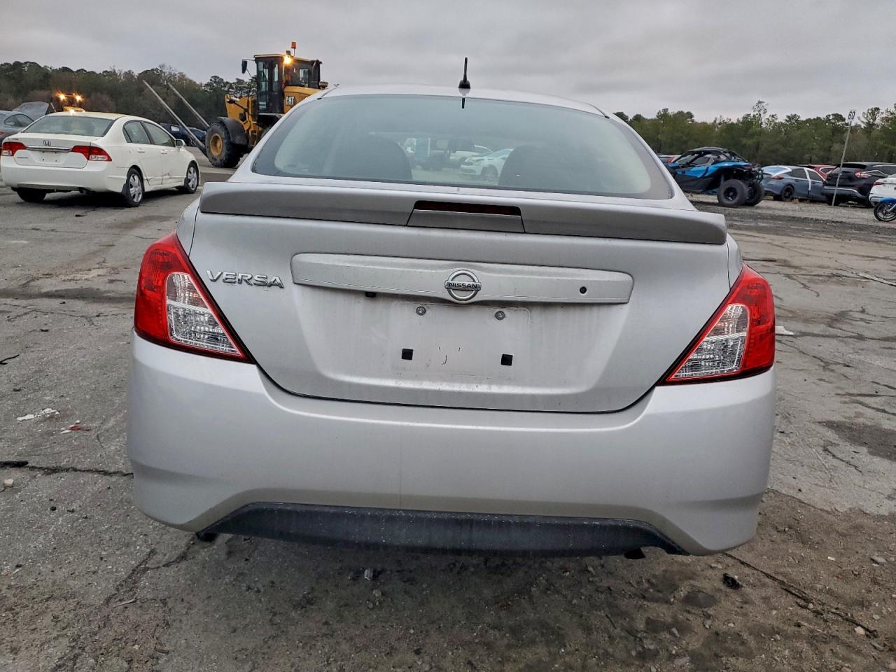 2019 Niss Versa s Plus