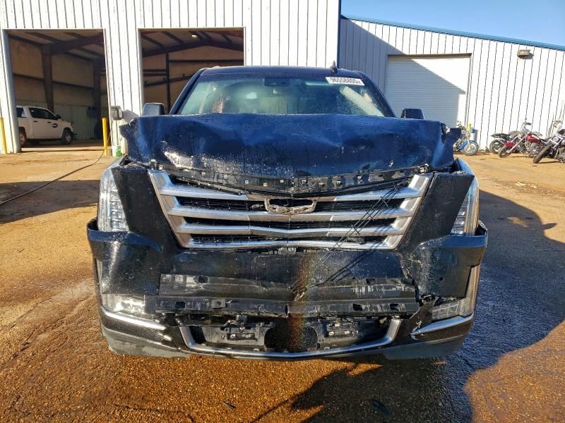 2018 Cadillac Escalade Luxury