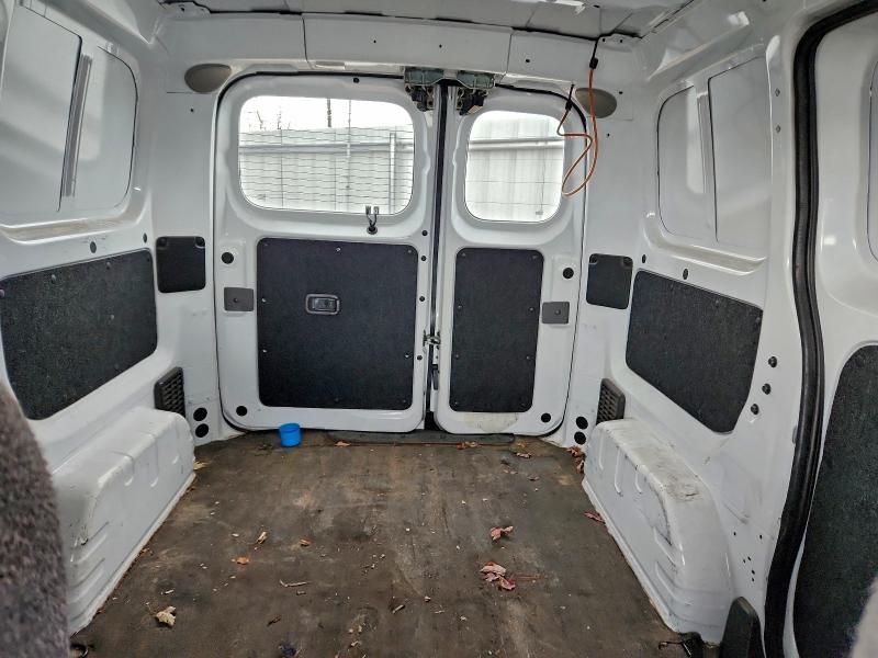 2017 Nissan NV 200 2.5