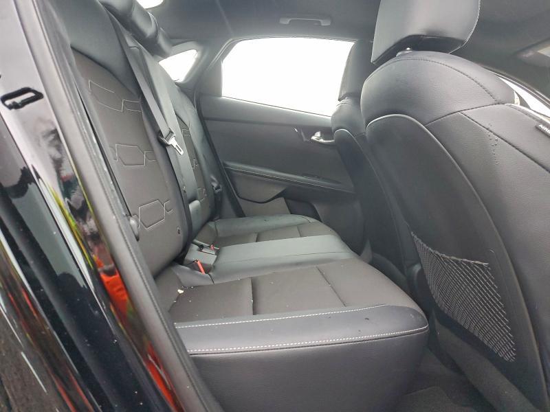 2024 KIA Forte gt Line