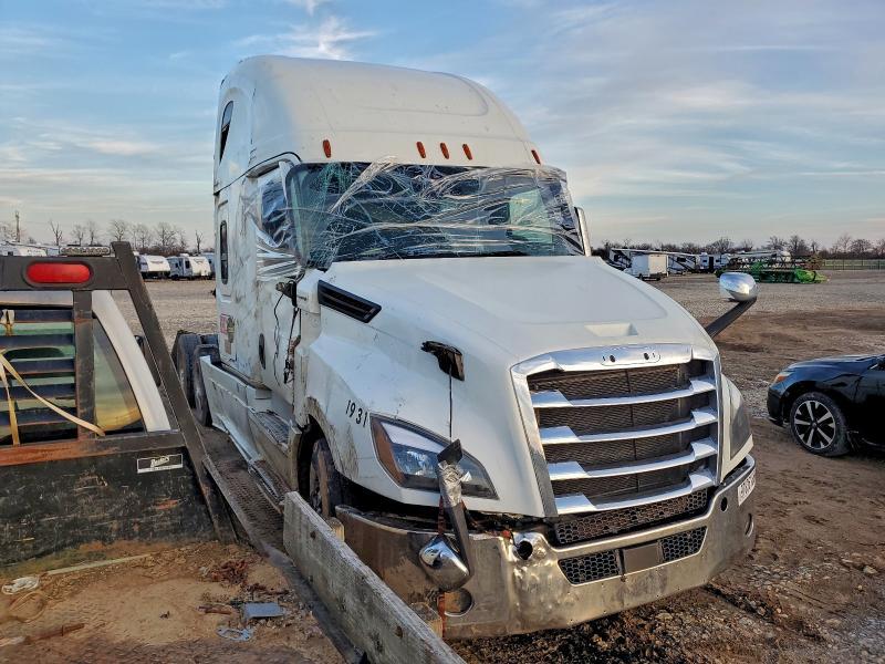 2021 Freightliner Cascadia 126