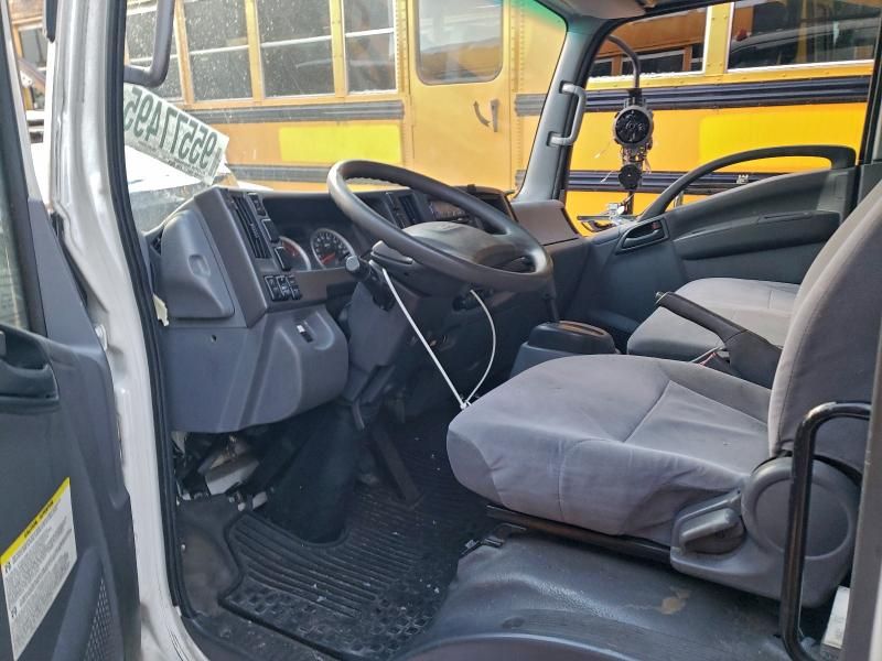 2021 Chevrolet 5500HD Refrigerated BOX Truck