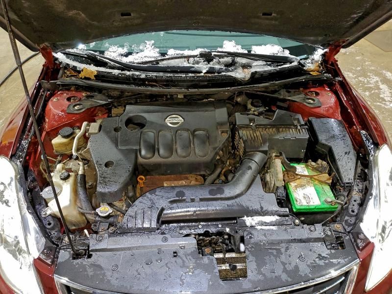 2010 Nissan Altima Base