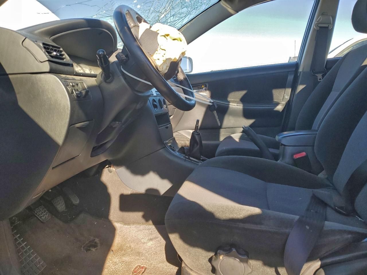 2003 Toyota Corolla ce