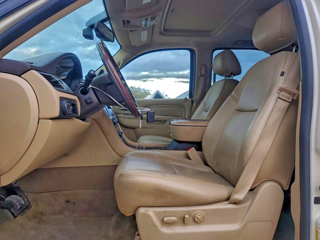 2013 Cadillac Escalade Luxury